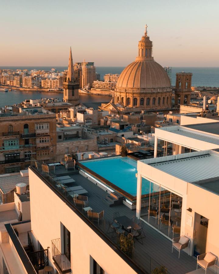 The Embassy Valletta Hotel Екстер'єр фото